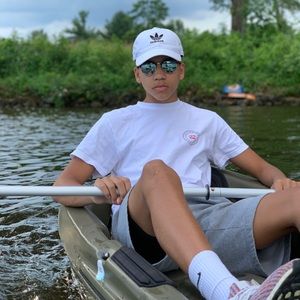 Meet your Posher, Miles